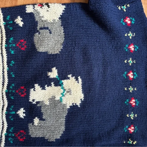 Vintage 90’s Woolrich Wool Dog Sweater - Picture 4 of 6